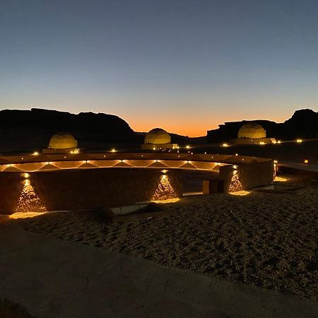 Wadi Rum Oscar Camp Exteriör bild