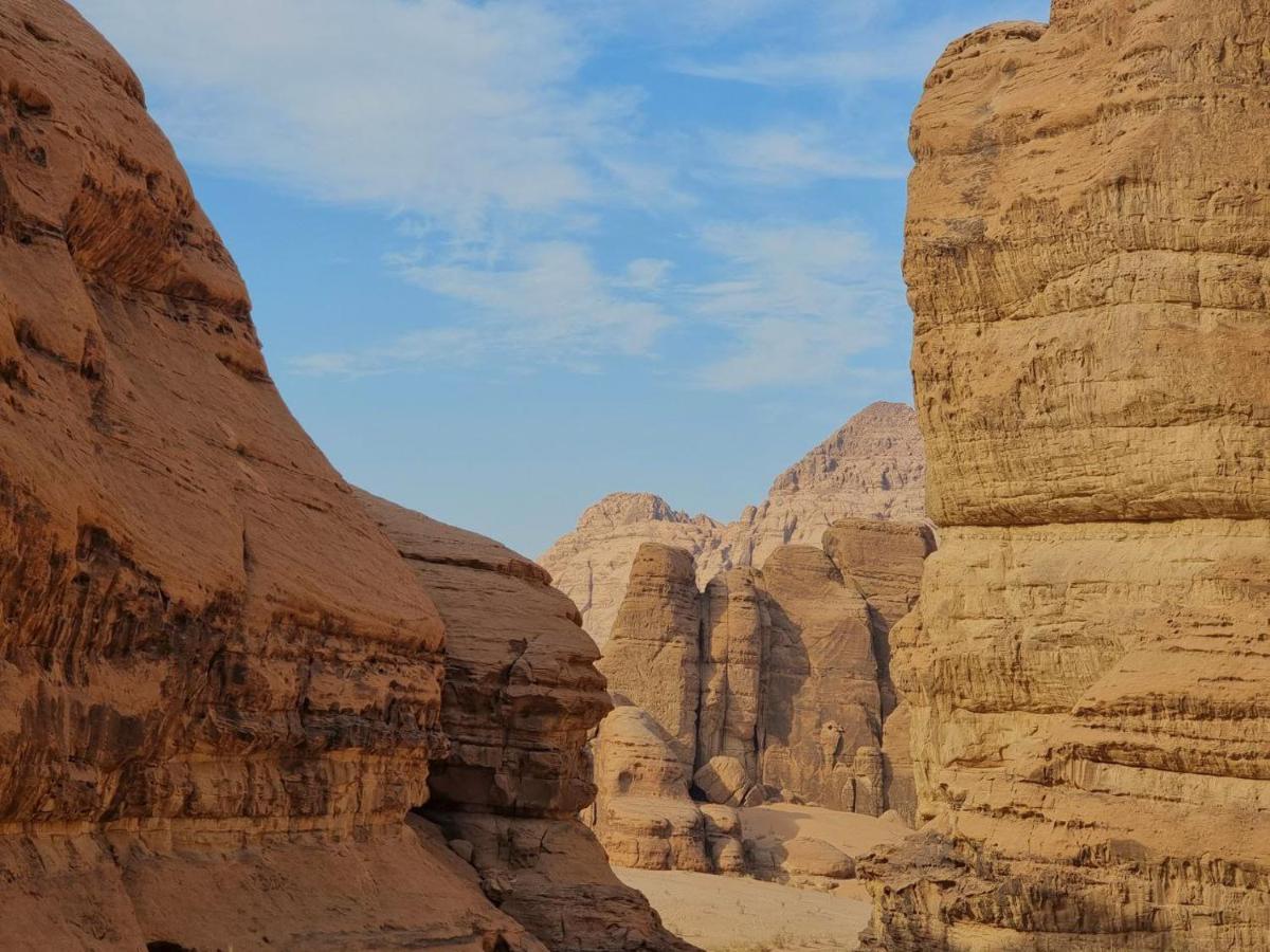 Wadi Rum Oscar Camp Exteriör bild