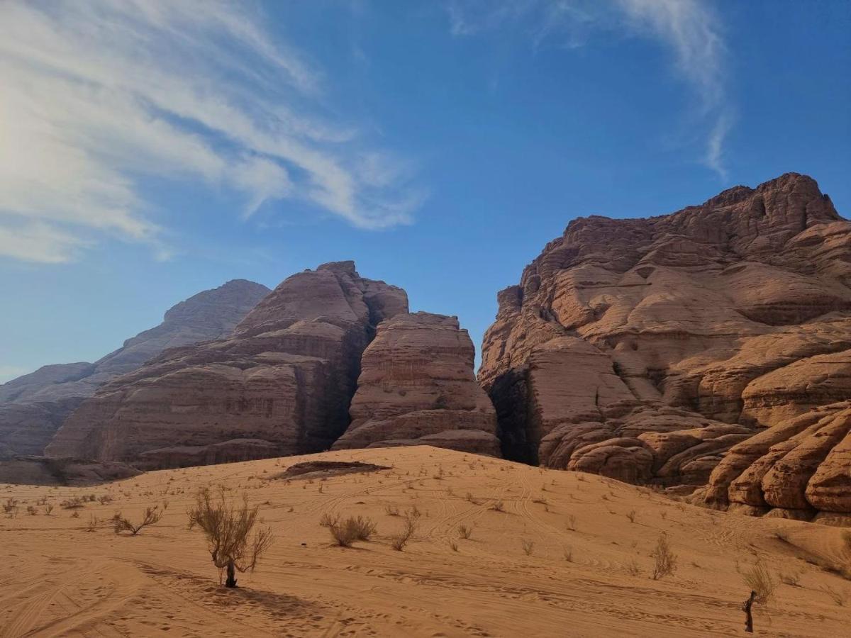 Wadi Rum Oscar Camp Exteriör bild