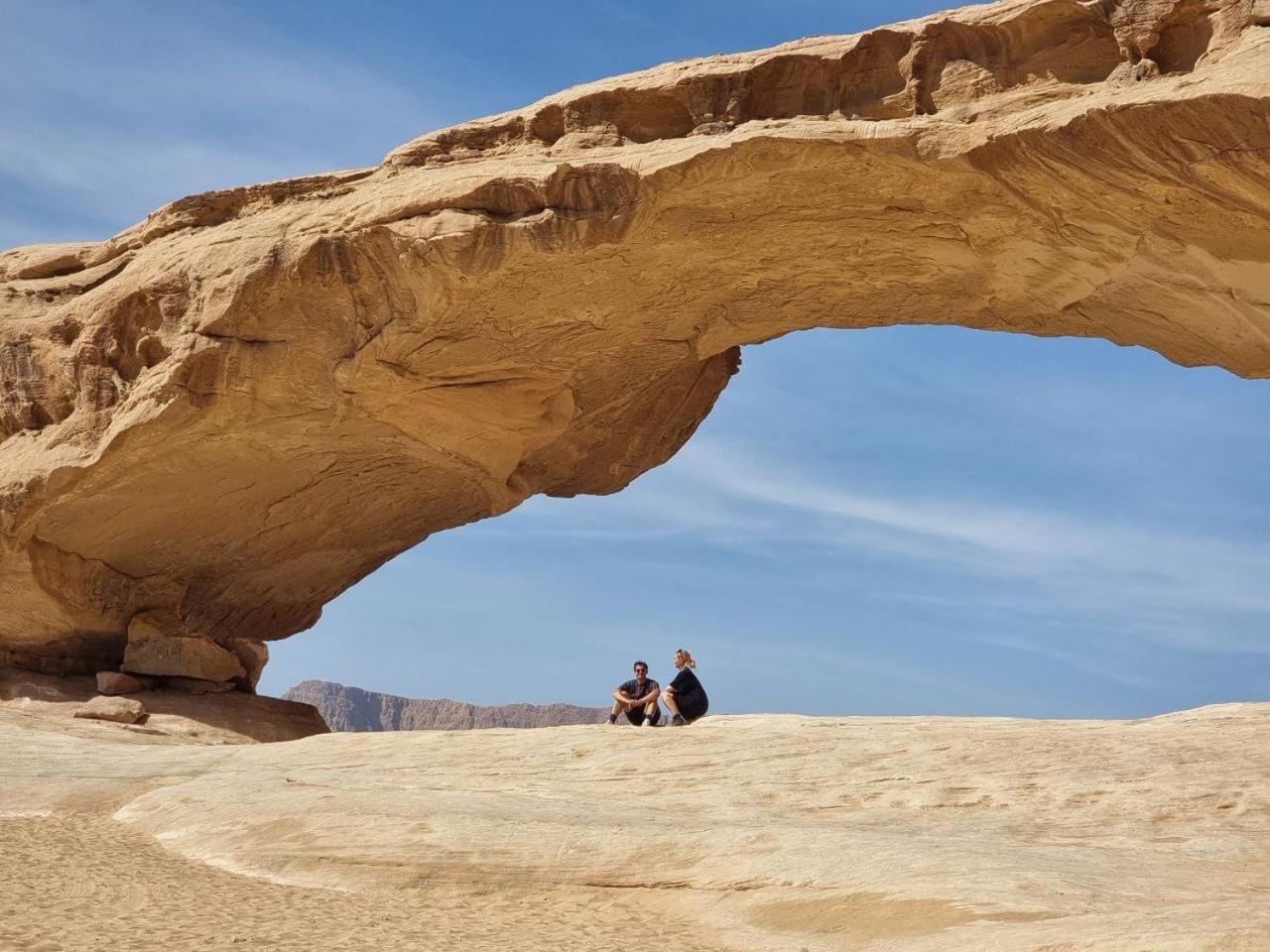 Wadi Rum Oscar Camp Exteriör bild