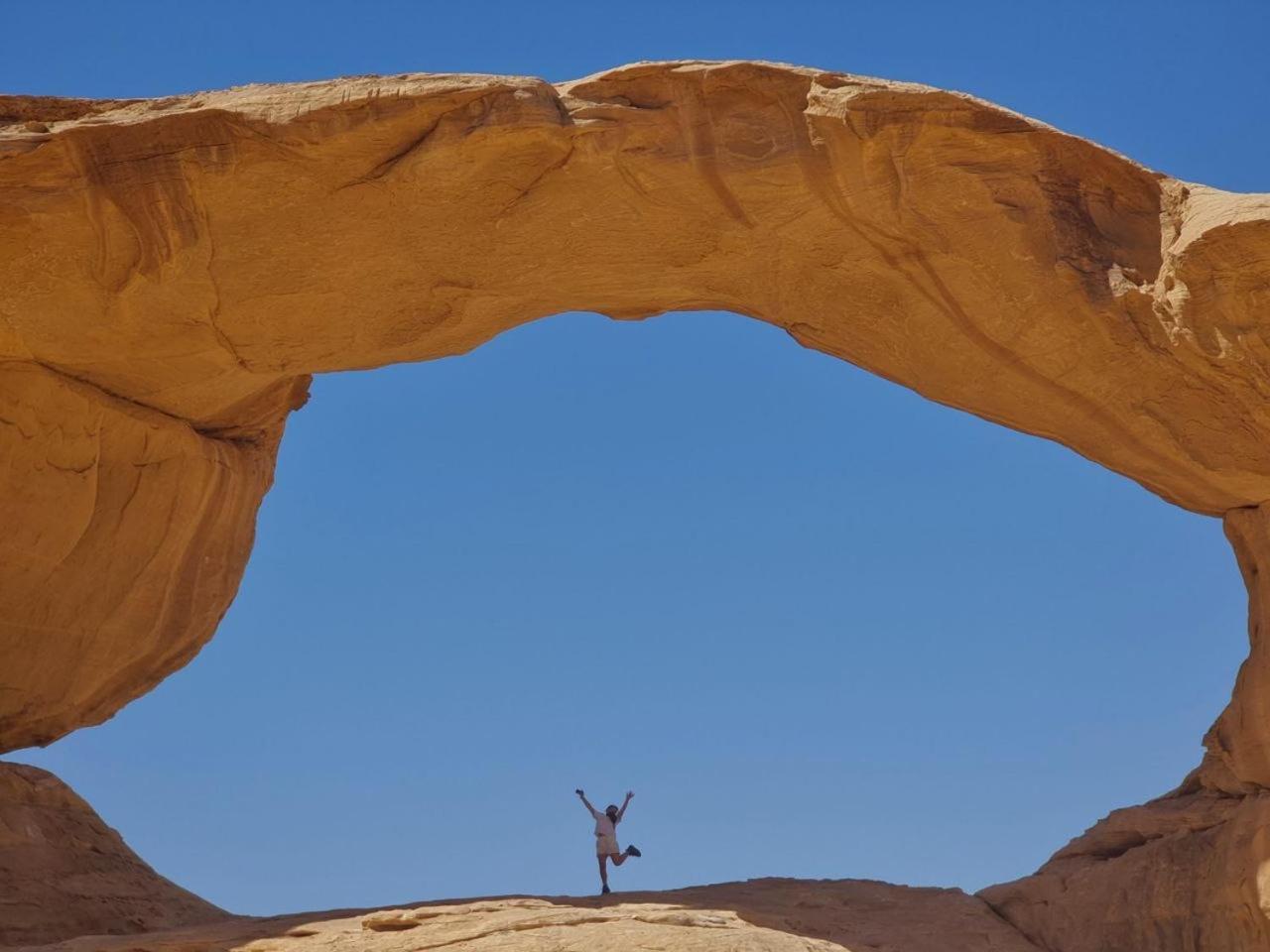 Wadi Rum Oscar Camp Exteriör bild