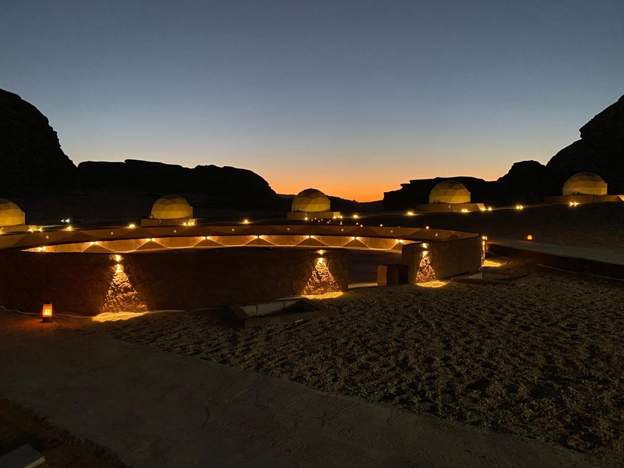 Wadi Rum Oscar Camp Exteriör bild
